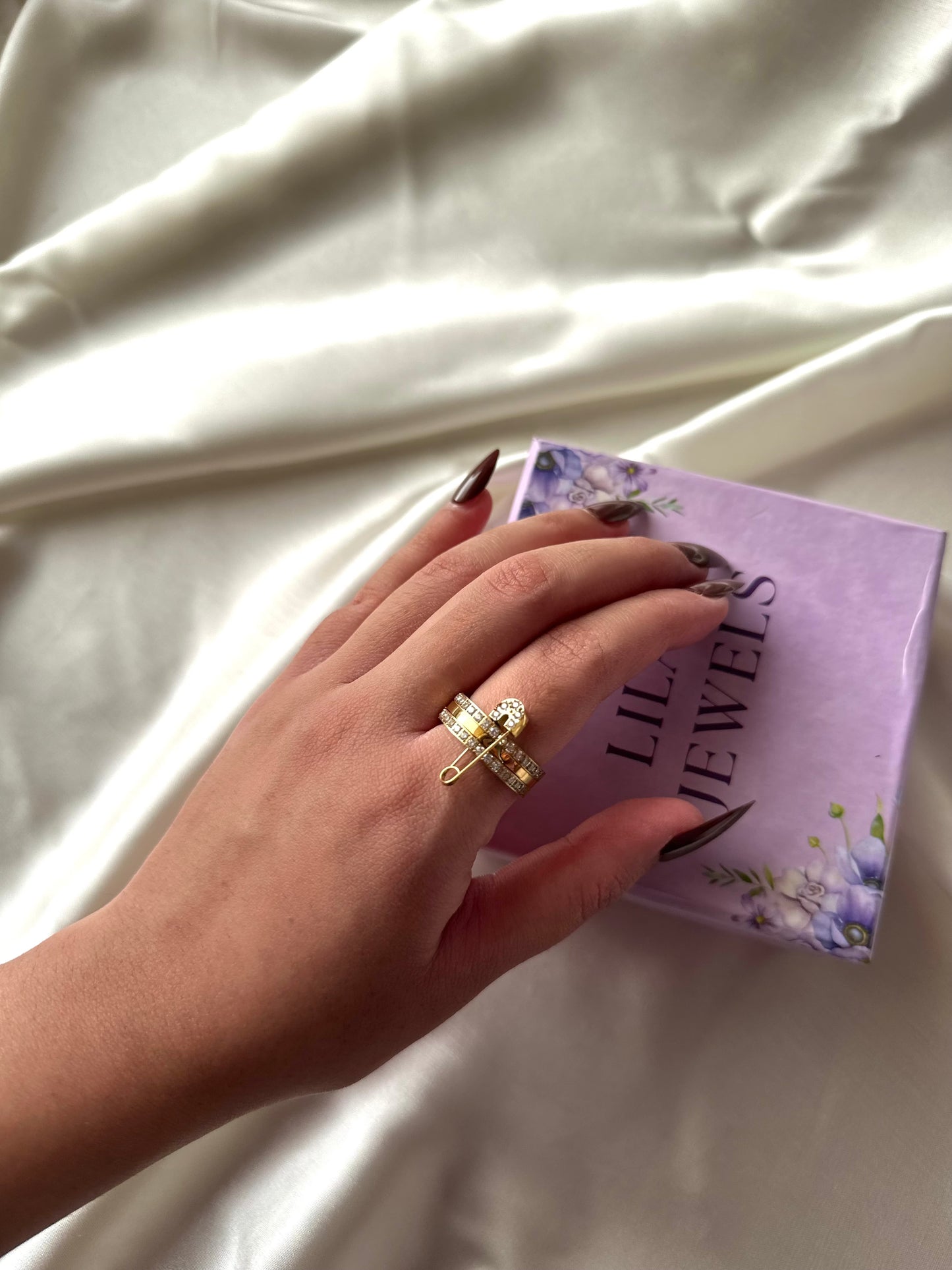 Éclat Pin Ring