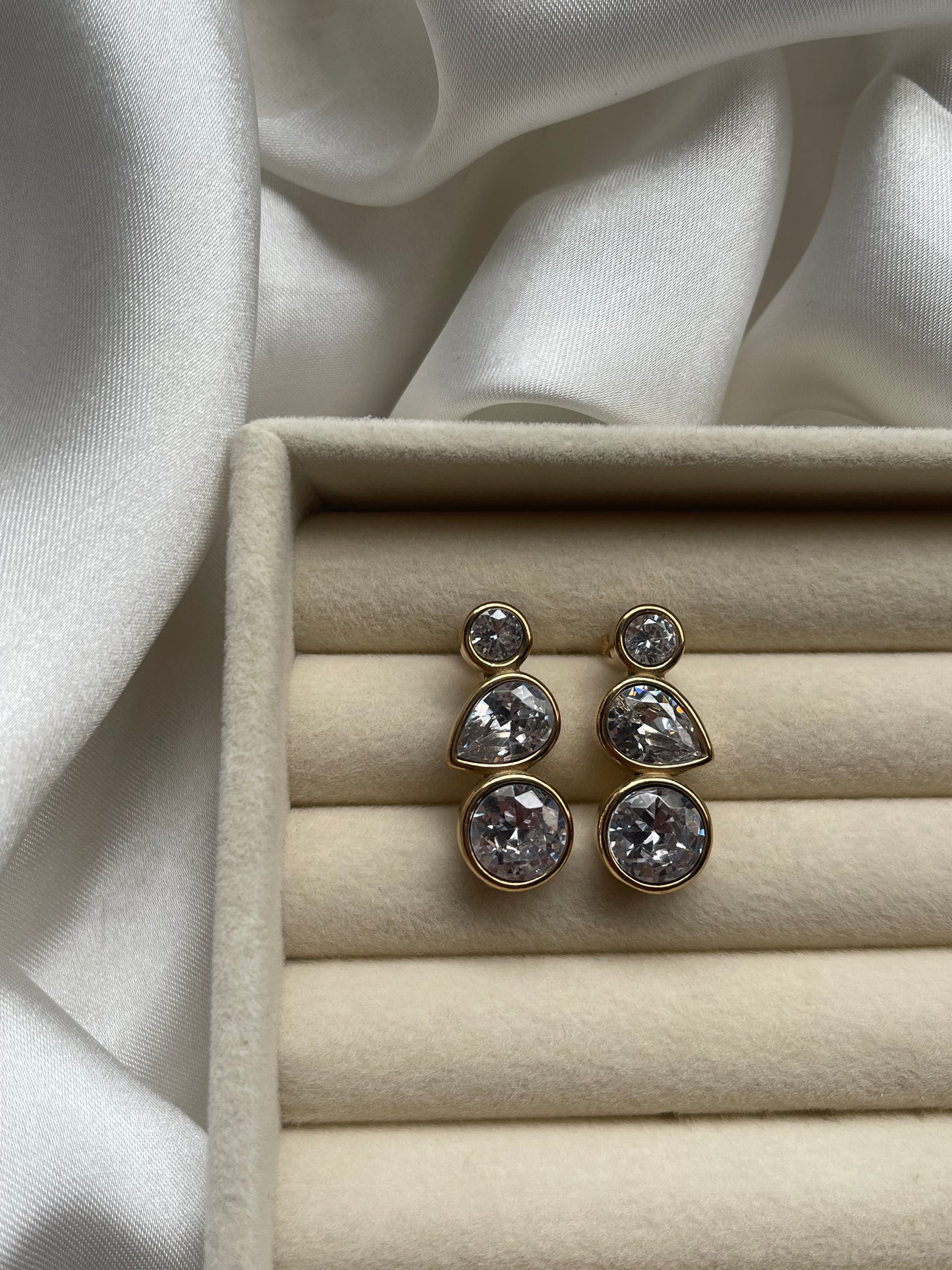 Elysia Drop Earrings