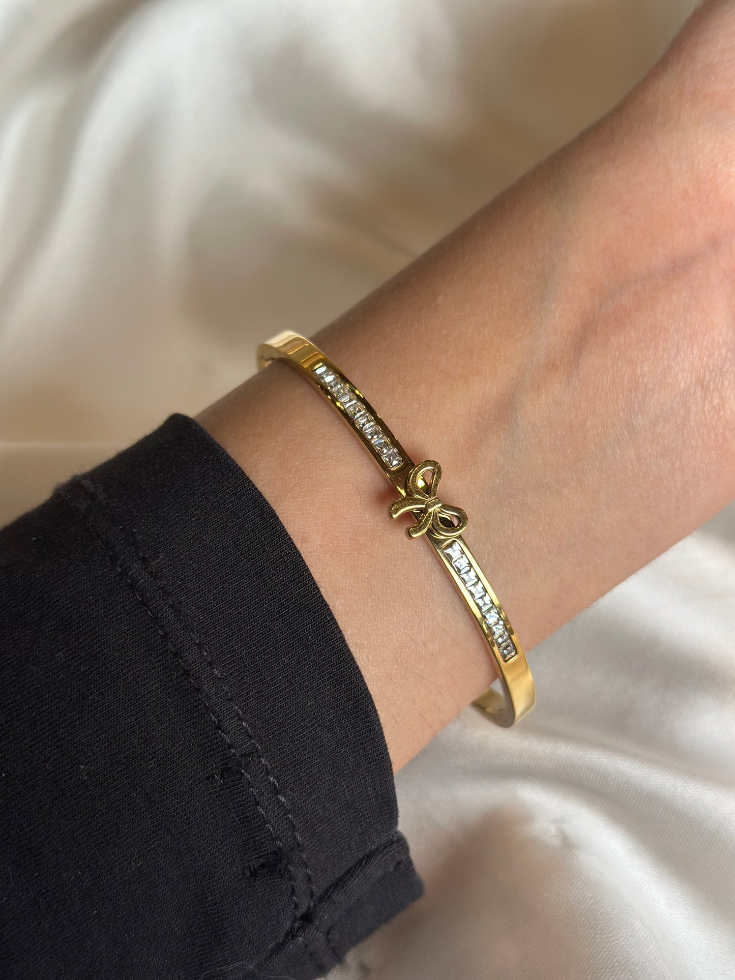 Élise Bow Cuff