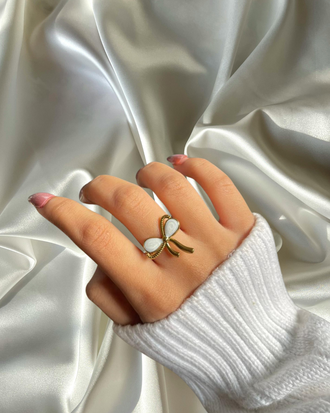Pearl Bow Ring