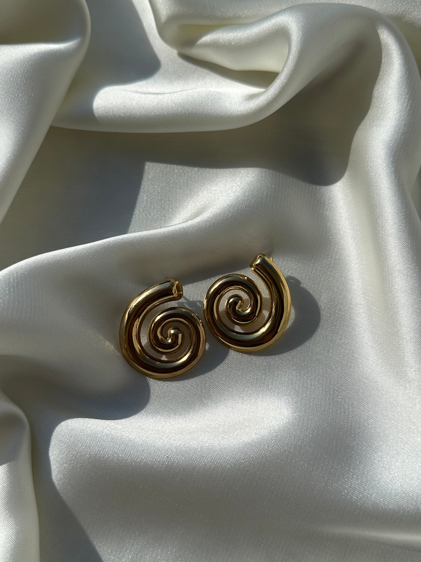 Golden Whirl