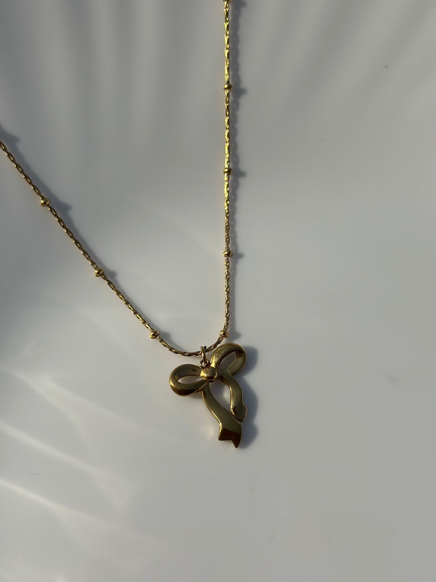 Daisy Bow Pendant