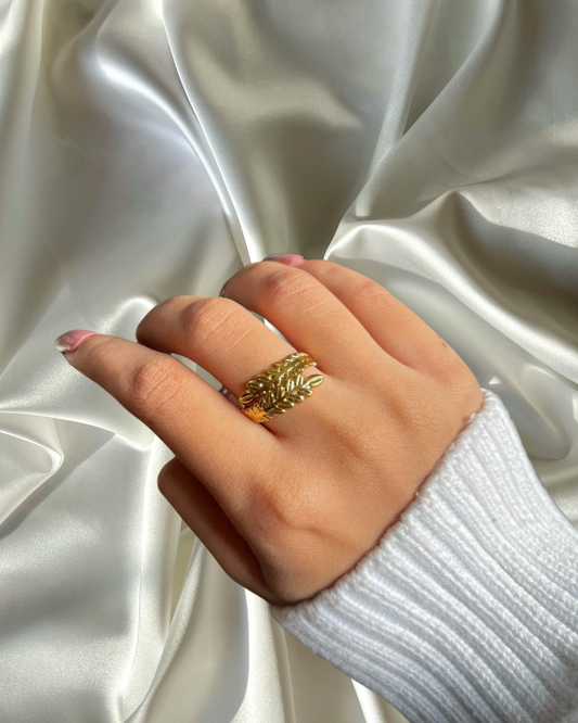 Leafy Ring